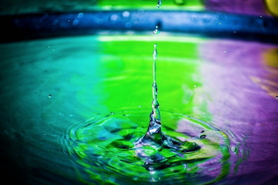 multiple colours in water