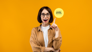 woman pointing finger to mindful presenter logo