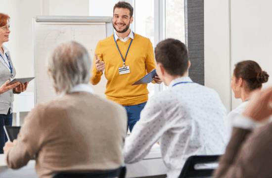 How Public Speaking Training Transforms Teams into Confident, High‑Performing Leaders